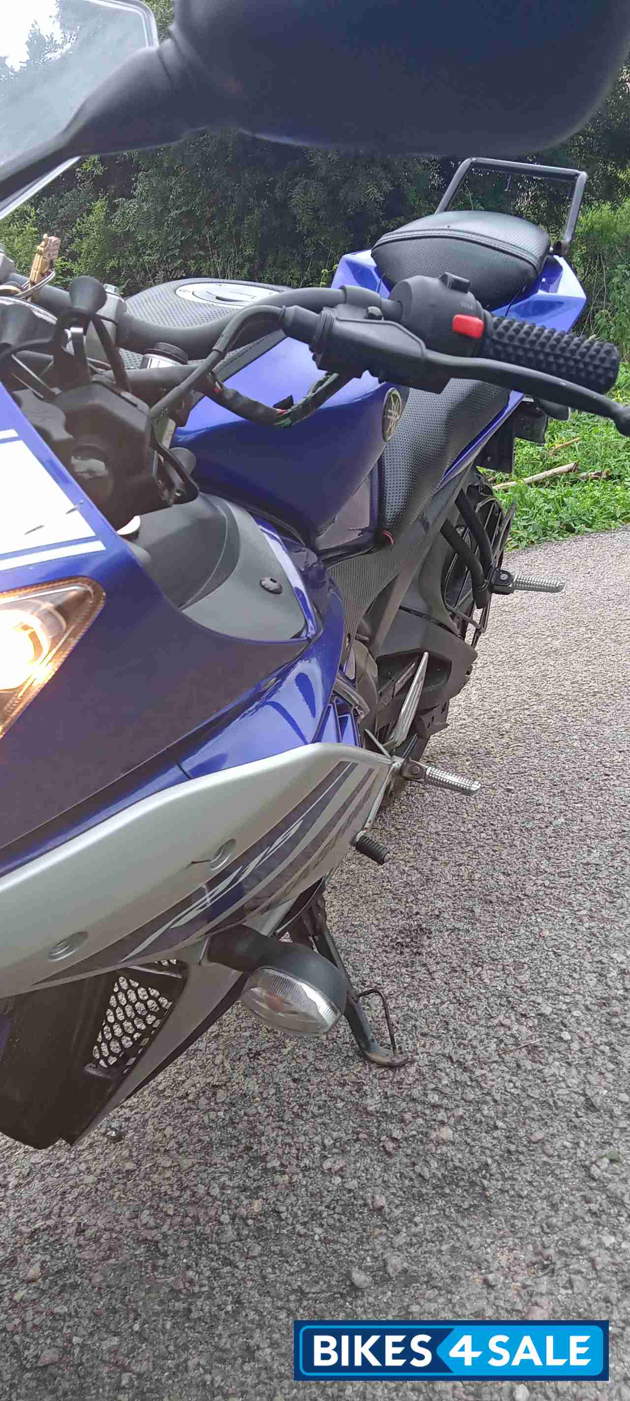 Yamaha YZF R15 V2