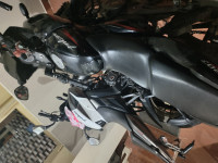 Bajaj Pulsar 220F