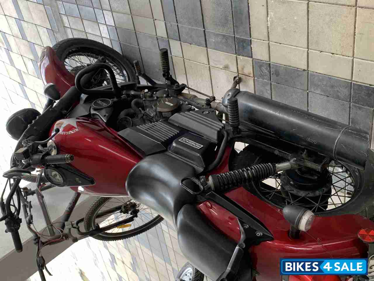 Red UM Renegade Commando