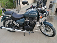 Asphalt Royal Enfield Thunderbird 350