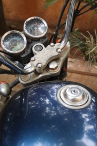 Blue Royal Enfield Thunderbird 350