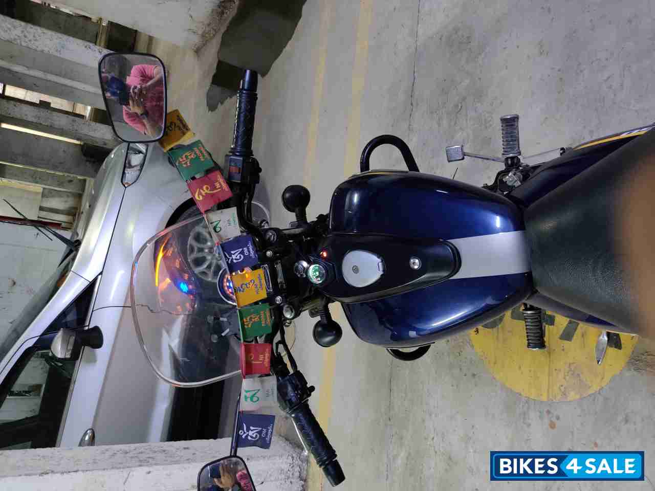 Blue Bajaj Avenger Street 150