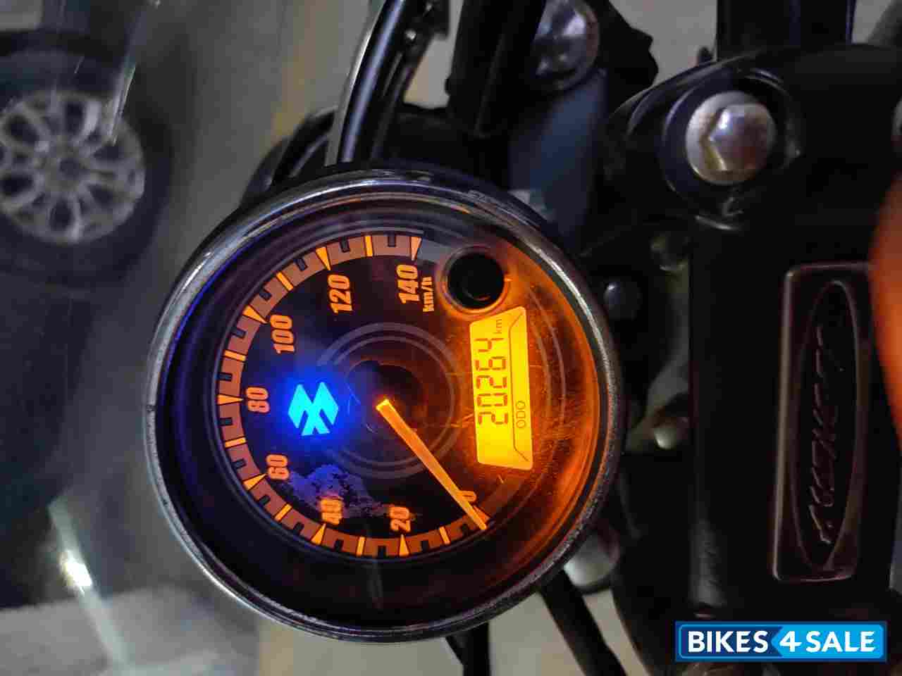 Blue Bajaj Avenger Street 150