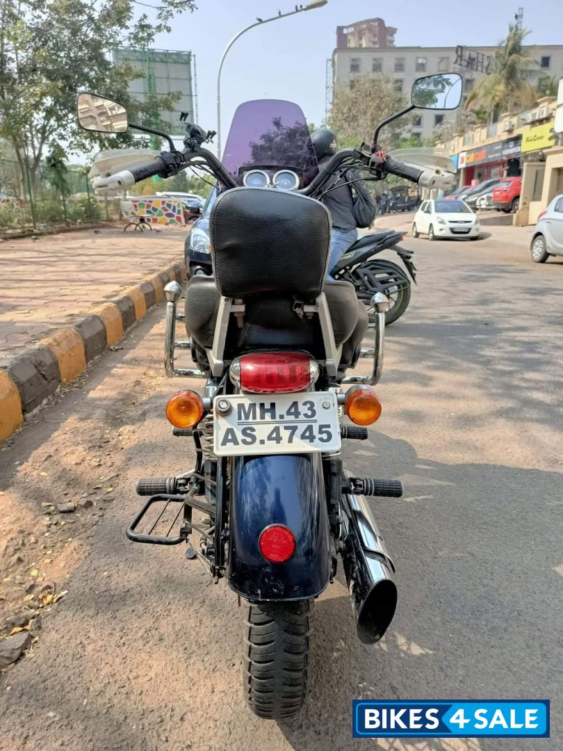 Marine Blue Royal Enfield Thunderbird Marine Blue Royal Enfield Thunderbird