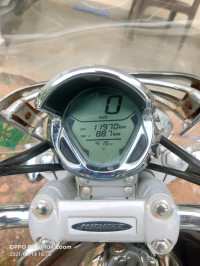 Bajaj Avenger Cruise 220