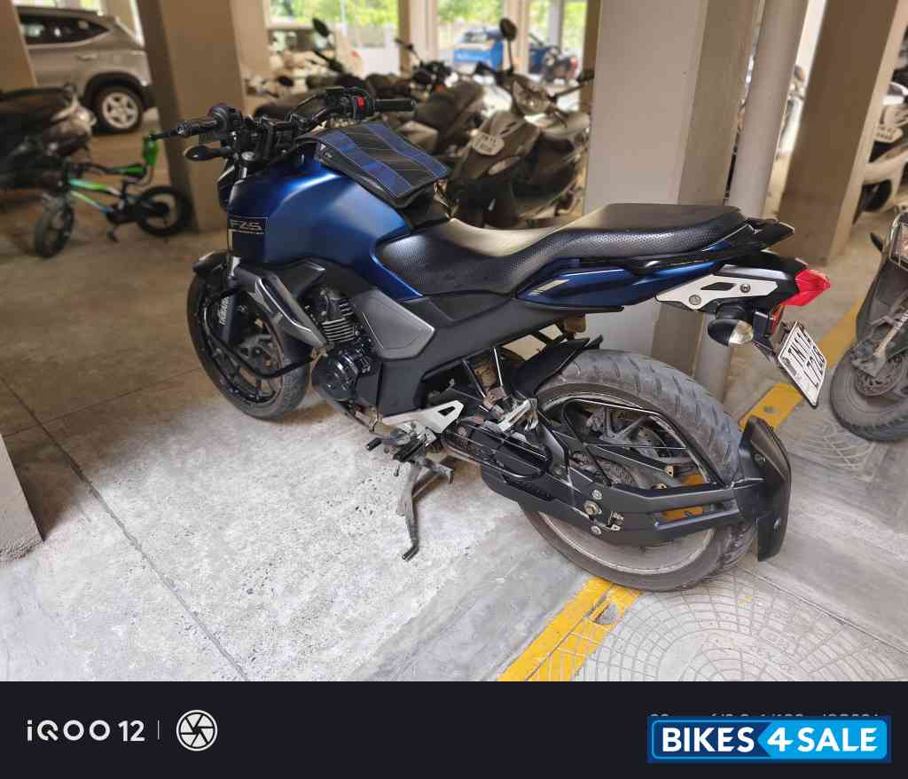 Matt Blue Yamaha FZ-S FI V3