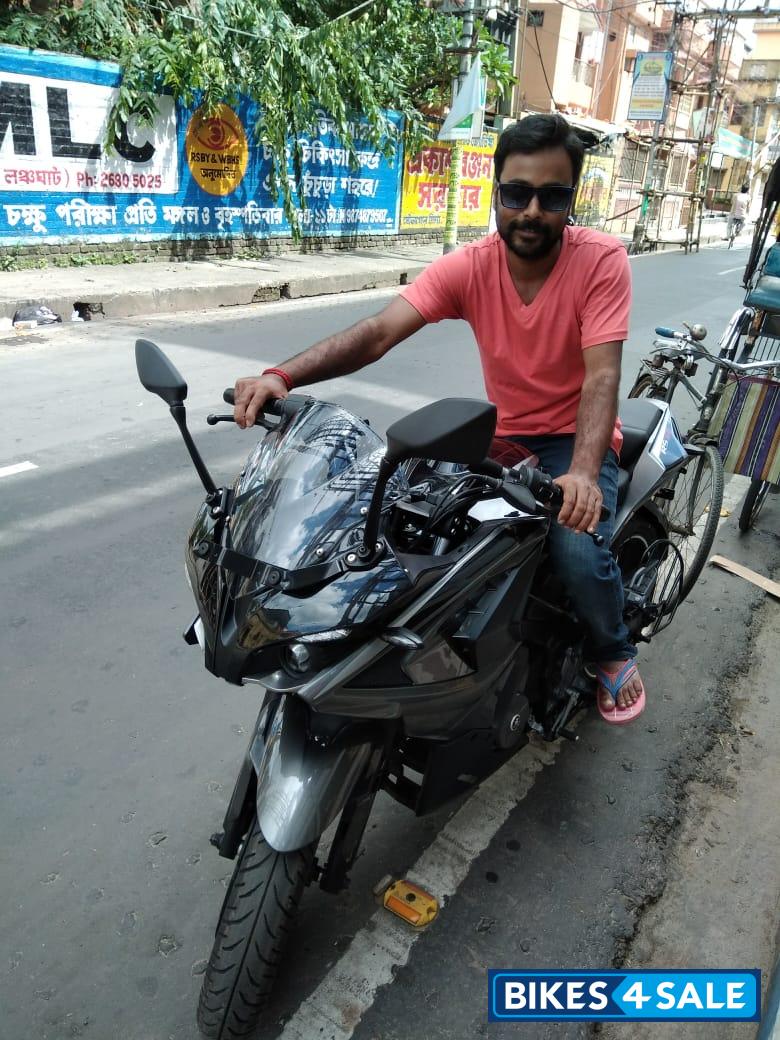 Multi Colour Bajaj Pulsar RS 200 ABS