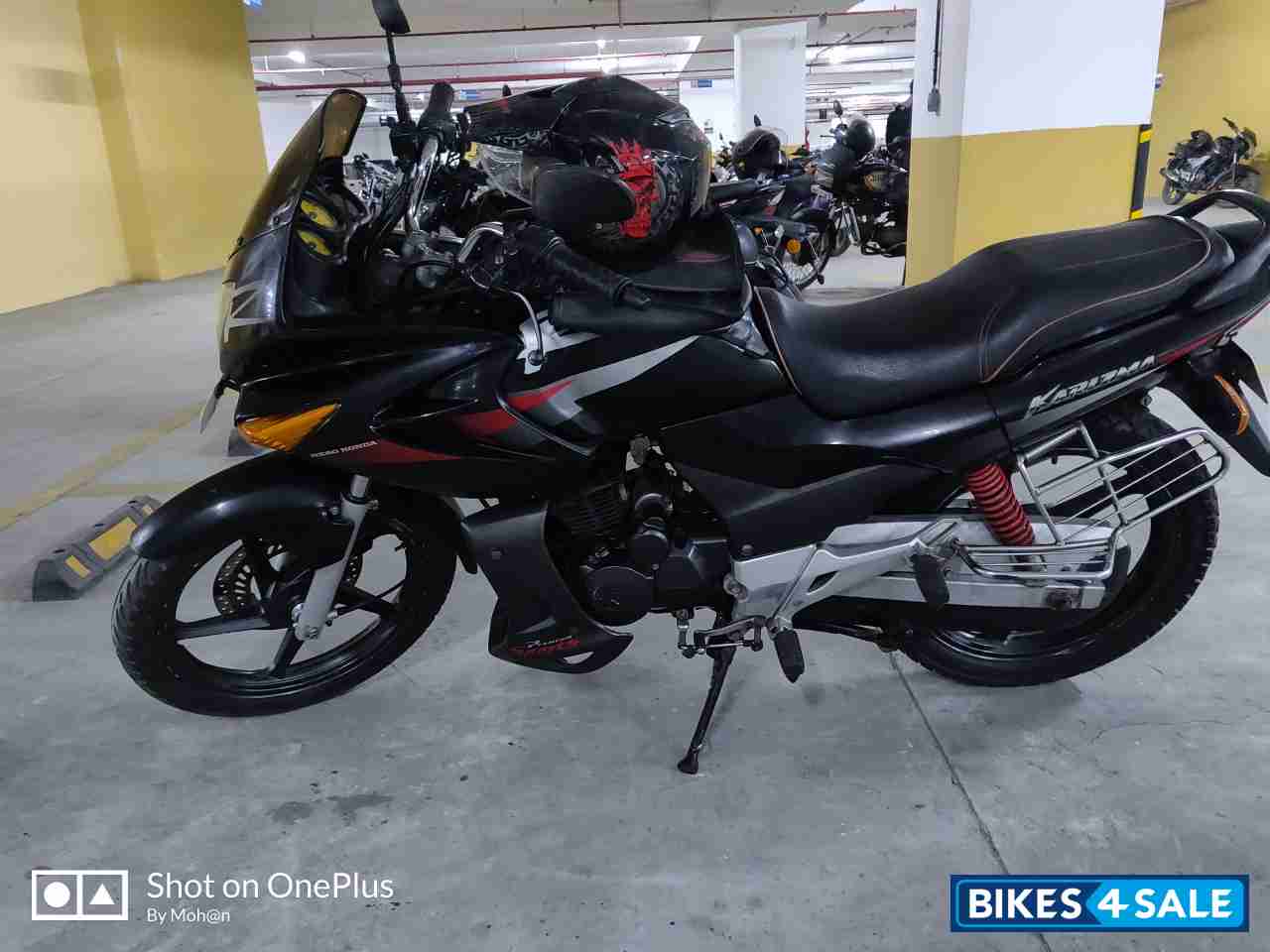 Metallic Black Hero Karizma R Metallic Black Hero Karizma R