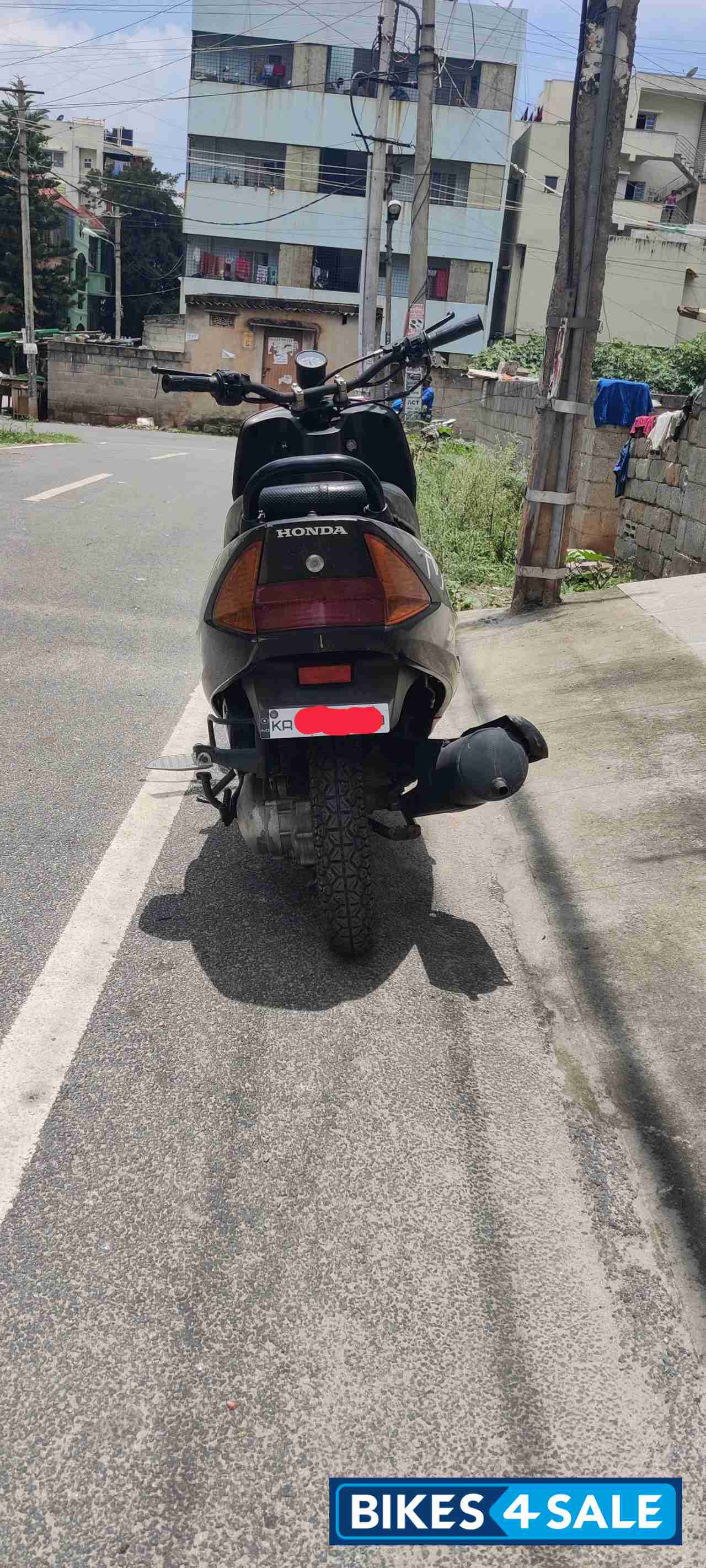 Red And Black Honda Dio