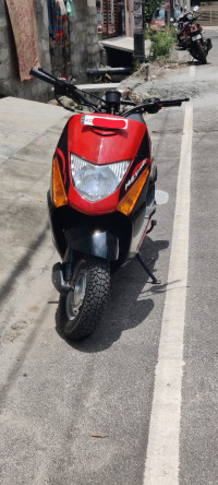 Red And Black Honda Dio