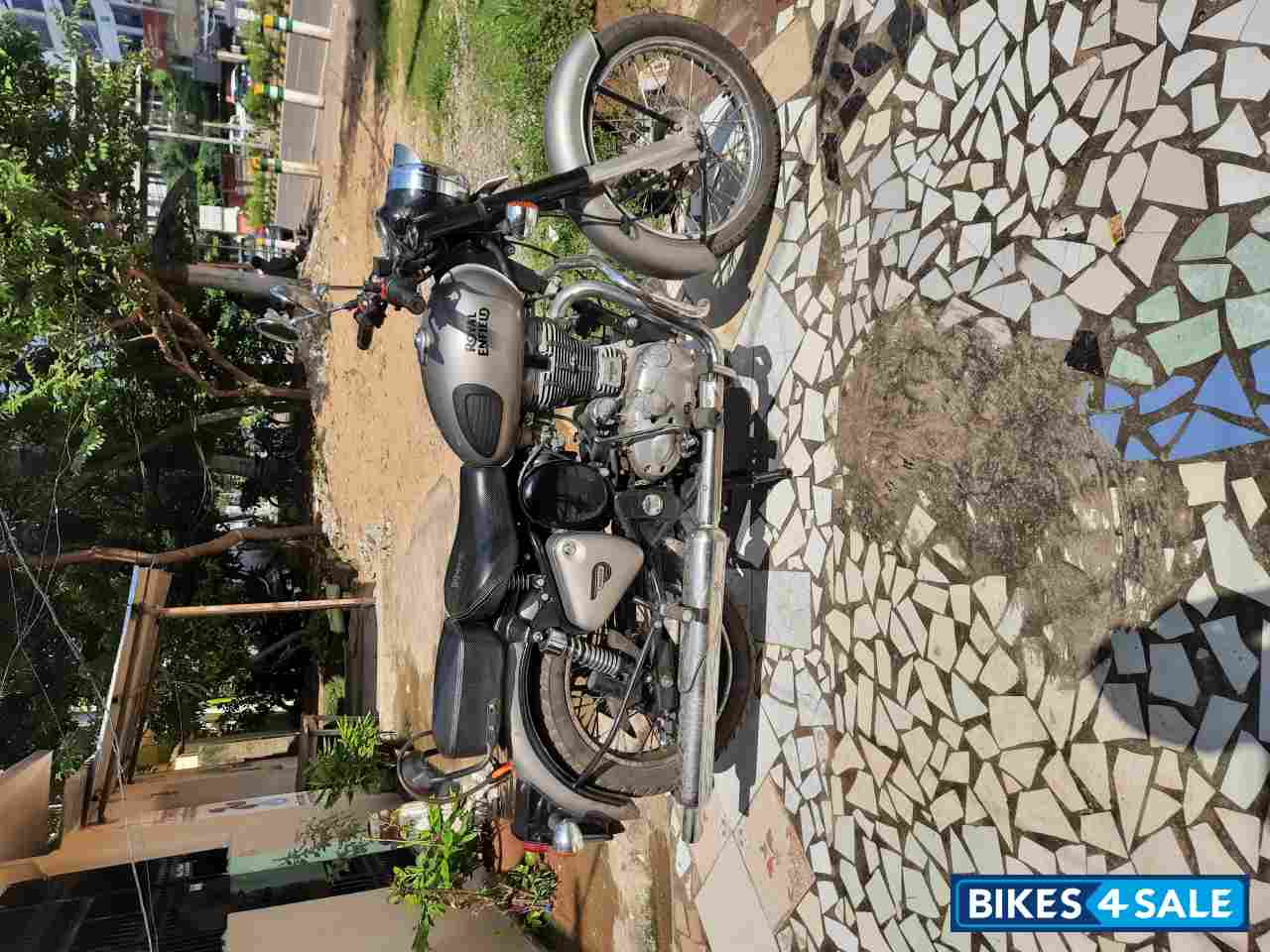 Gun Metal Grey Royal Enfield Bullet Gun metal grey Bs 4