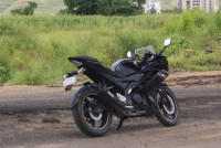 Yamaha YZF R15 V2 2011 Model