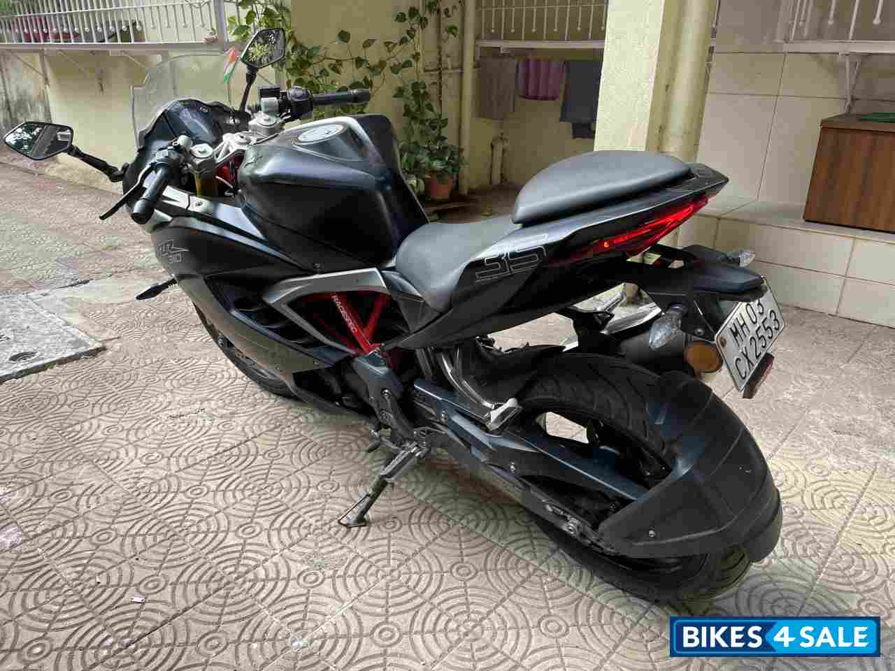 Matte Black TVS Apache RR 310