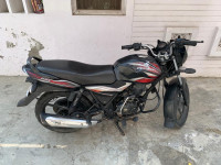 Black Bajaj Discover 100 DTS-Si