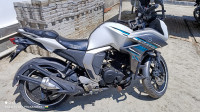 Blue Silver Yamaha Fazer FI V2