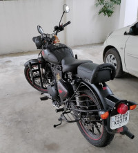 Stealth Black Royal Enfield Classic 350 BS VI EFI with Dual Channel ABS