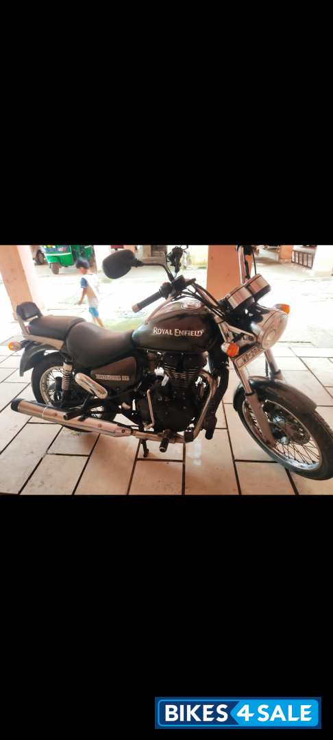 L Green Royal Enfield Thunderbird 350
