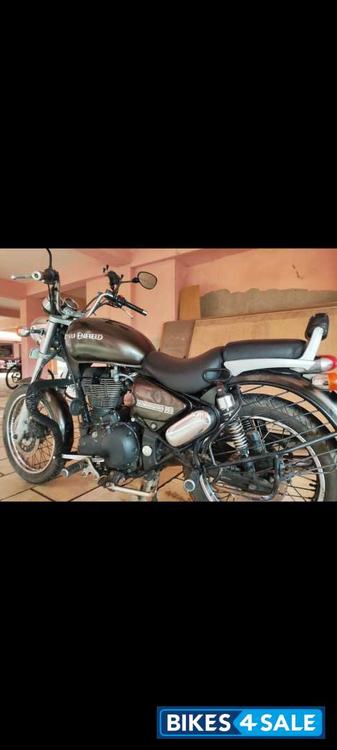 L Green Royal Enfield Thunderbird 350