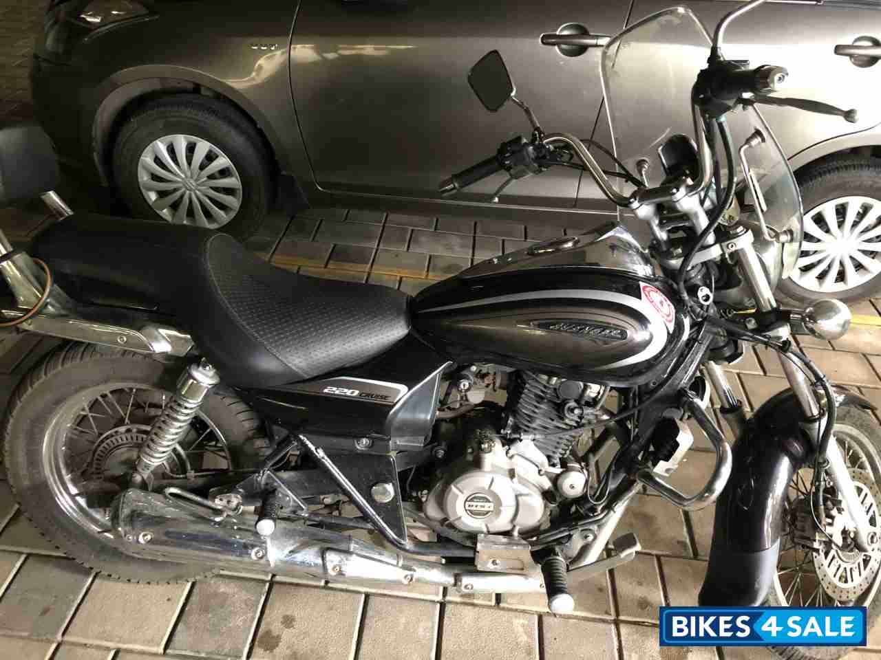 Bajaj Avenger Cruise 220