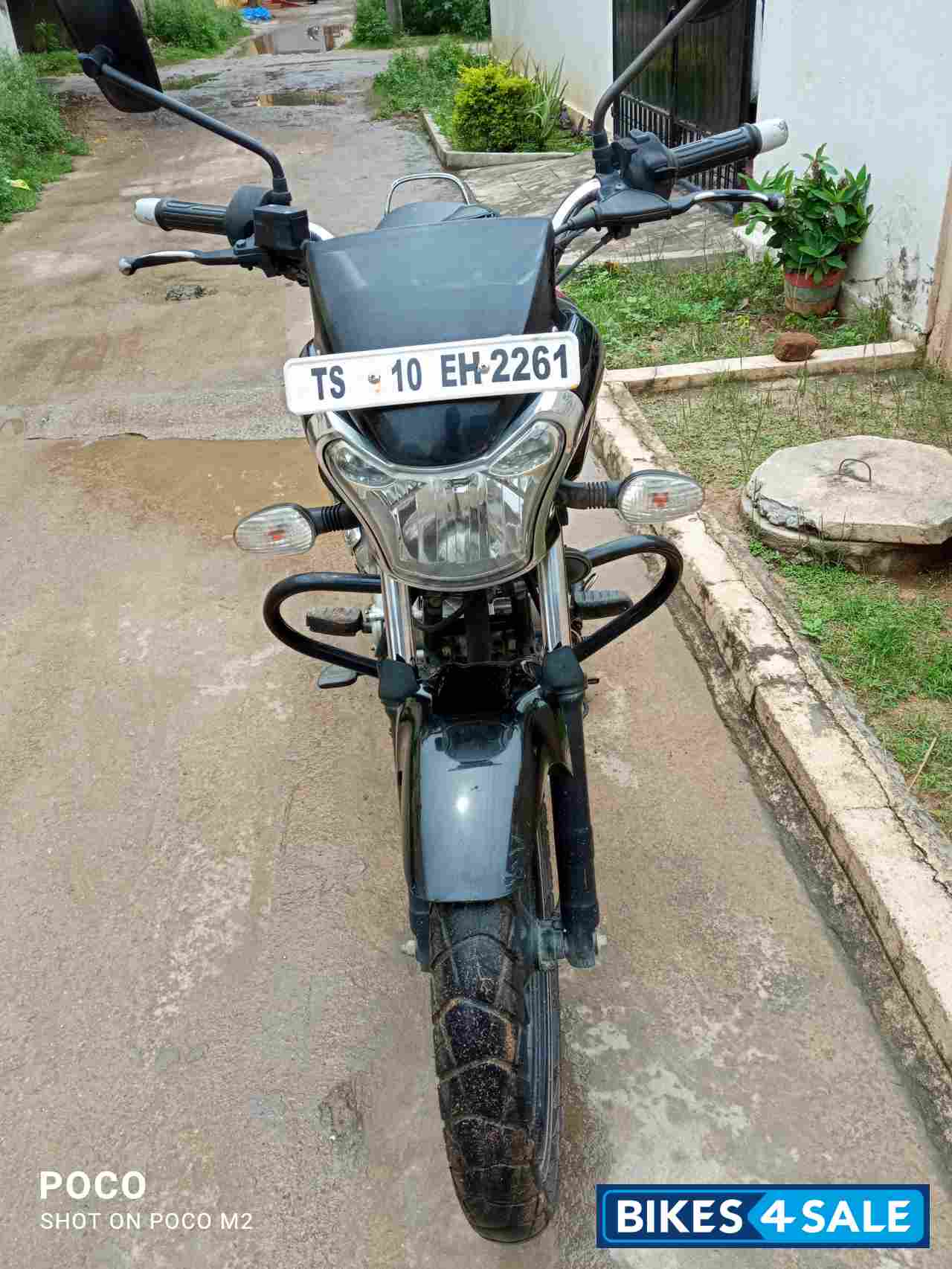 Bajaj V15 Bajaj V15