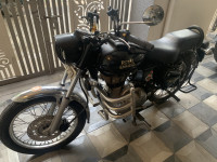 Black Royal Enfield Bullet Electra
