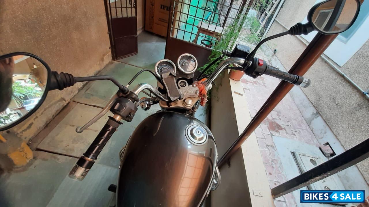 Lightning Royal Enfield Thunderbird 350