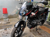 Black Bajaj Pulsar 150 BS6