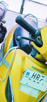 Gold Honda Activa 5G