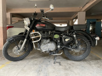 Black Royal Enfield Classic 350