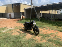 Black Royal Enfield Classic 500