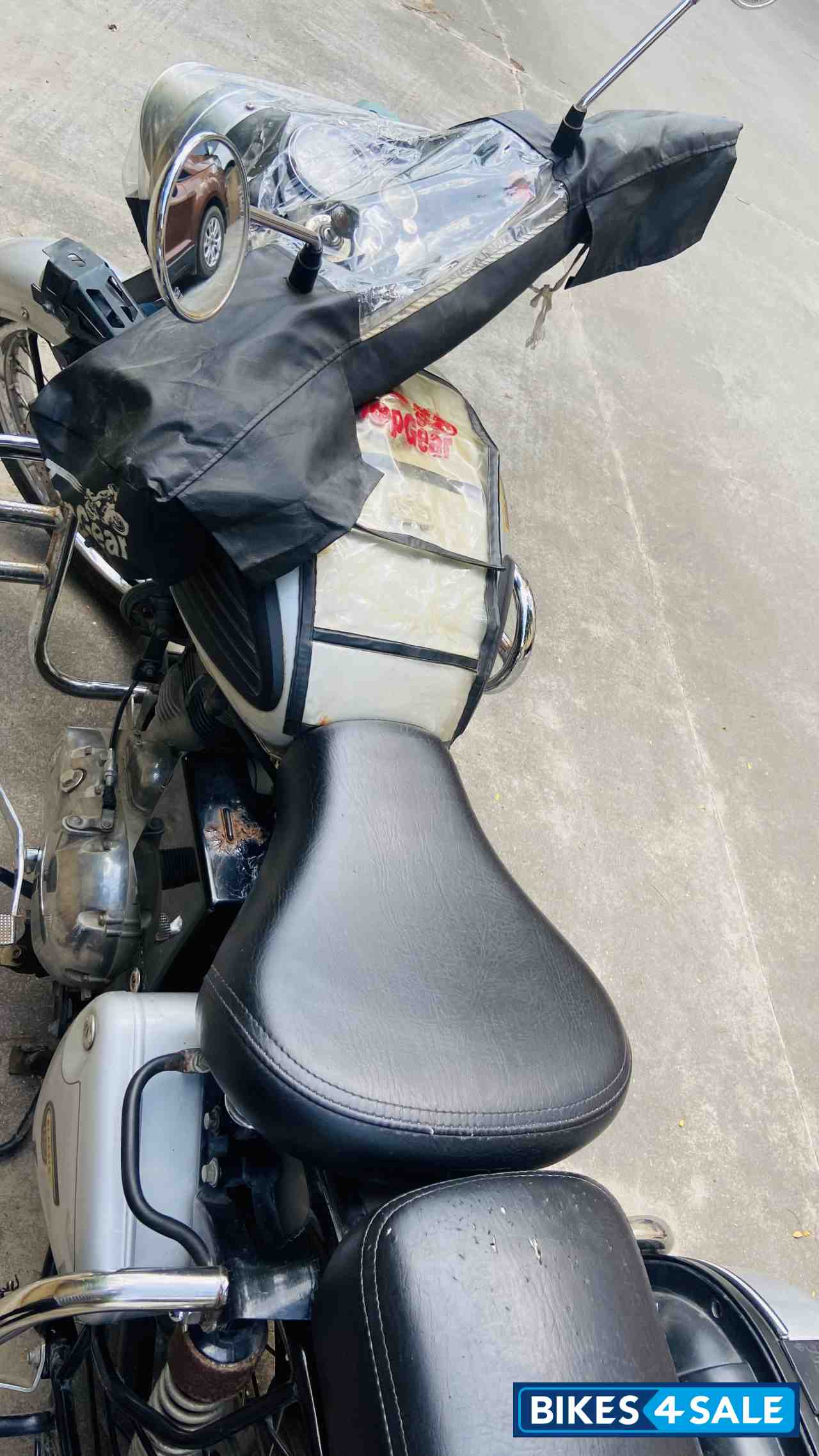 Royal Enfield Classic 350 Royal Enfield Classic 350