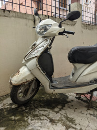 White TVS Wego