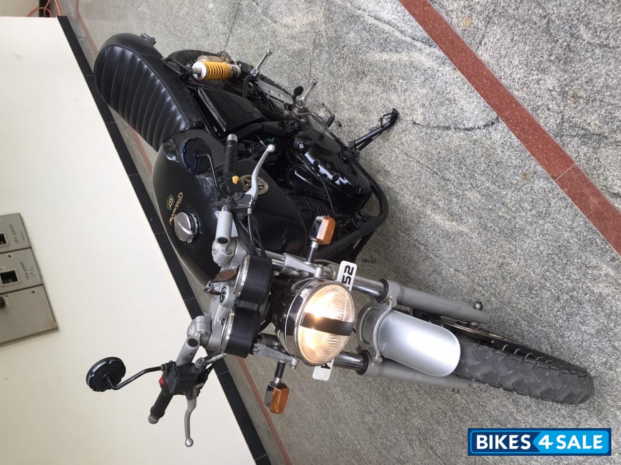 Black Royal Enfield Continental GT 535