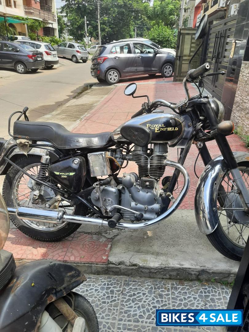 Royal Enfield Bullet 350