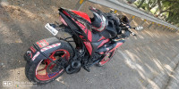 Black Suzuki Gixxer SF Fi