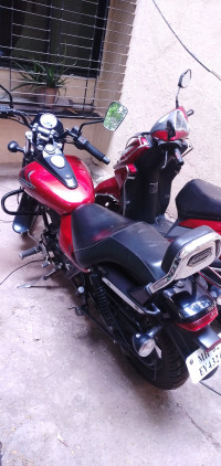 Bajaj Avenger Street 180