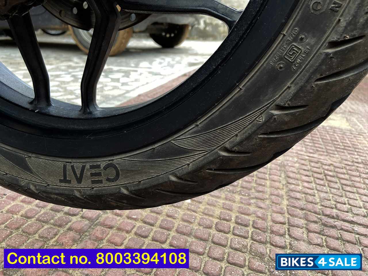 Black Bajaj Pulsar 200 NS