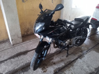 Black Bajaj Pulsar 220F
