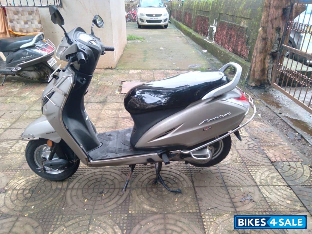 Met Selver Honda Activa 5G