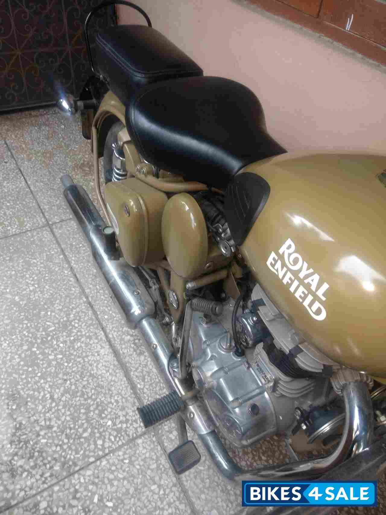 Desert Storm Royal Enfield Classic Desert Storm