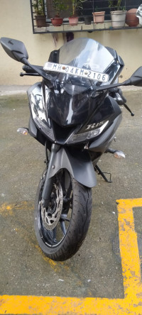 Black Metalic Yamaha YZF R15 V3 BS6