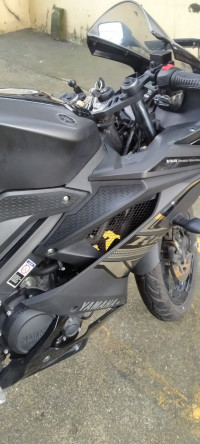 Black Metalic Yamaha YZF R15 V3 BS6