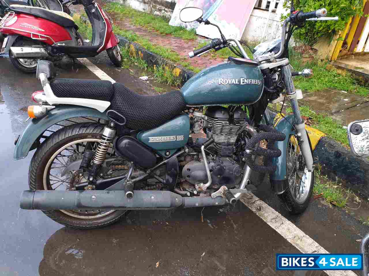 Royal Enfield Thunderbird 350 Royal Enfield Thunderbird 350