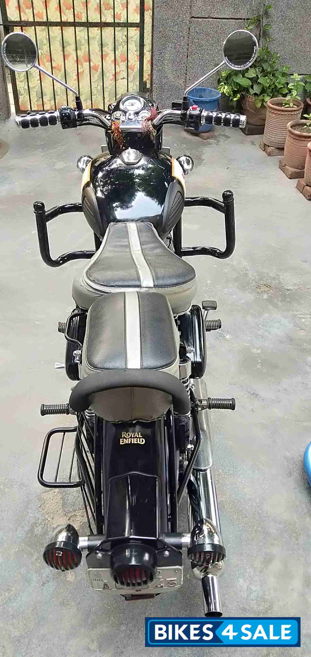 Royal Enfield Classic 350 Royal Enfield Classic 350