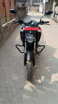 Glossy Black Yamaha FZ FI V3 BS6