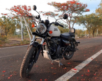 Royal Enfield Meteor 350 Fireball 2021 Model