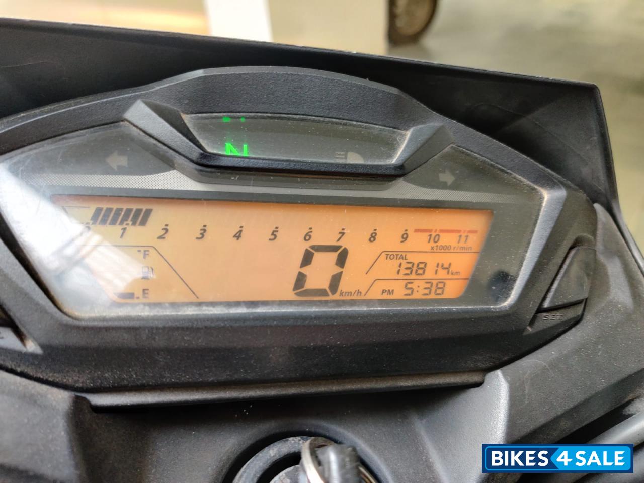 Honda CB Hornet 160R ABS