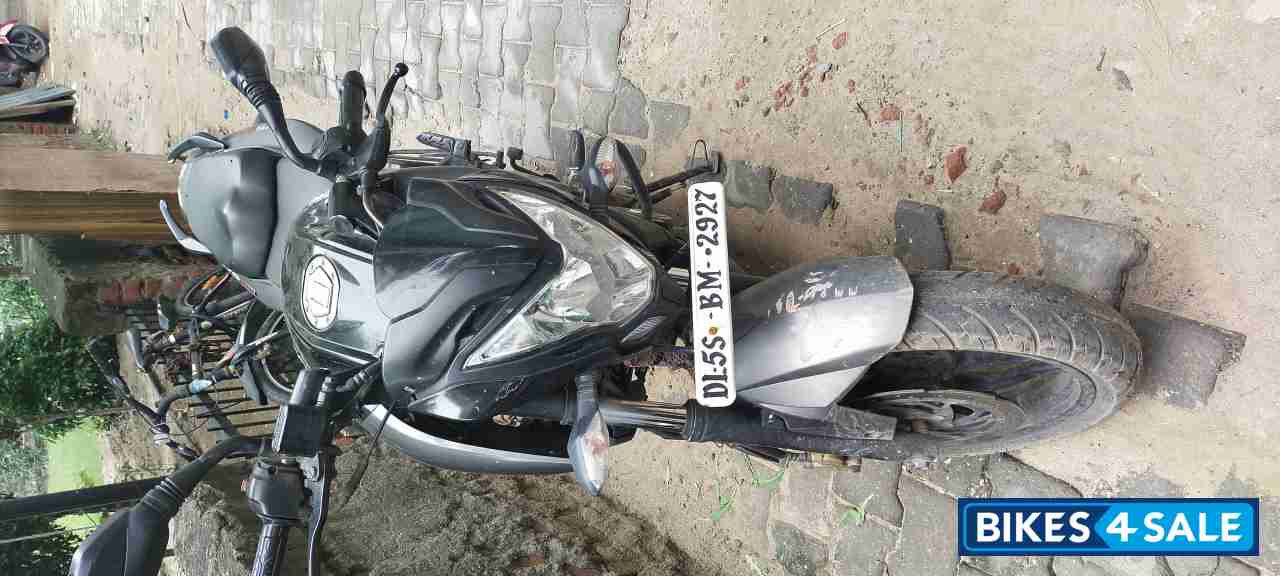 Bajaj Pulsar 200 NS