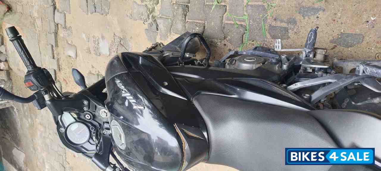 Bajaj Pulsar 200 NS