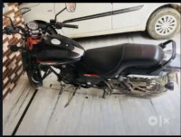 Bajaj Avenger Street 220